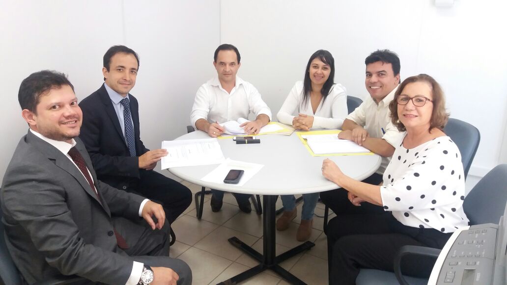 Foto Reunião com MP em Cachoeiro